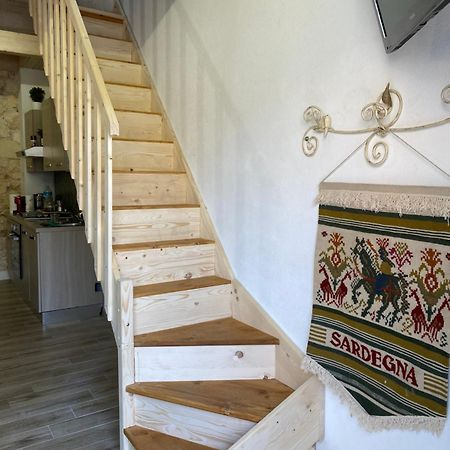 Guest House Tzia Udroni Ossi Luaran gambar